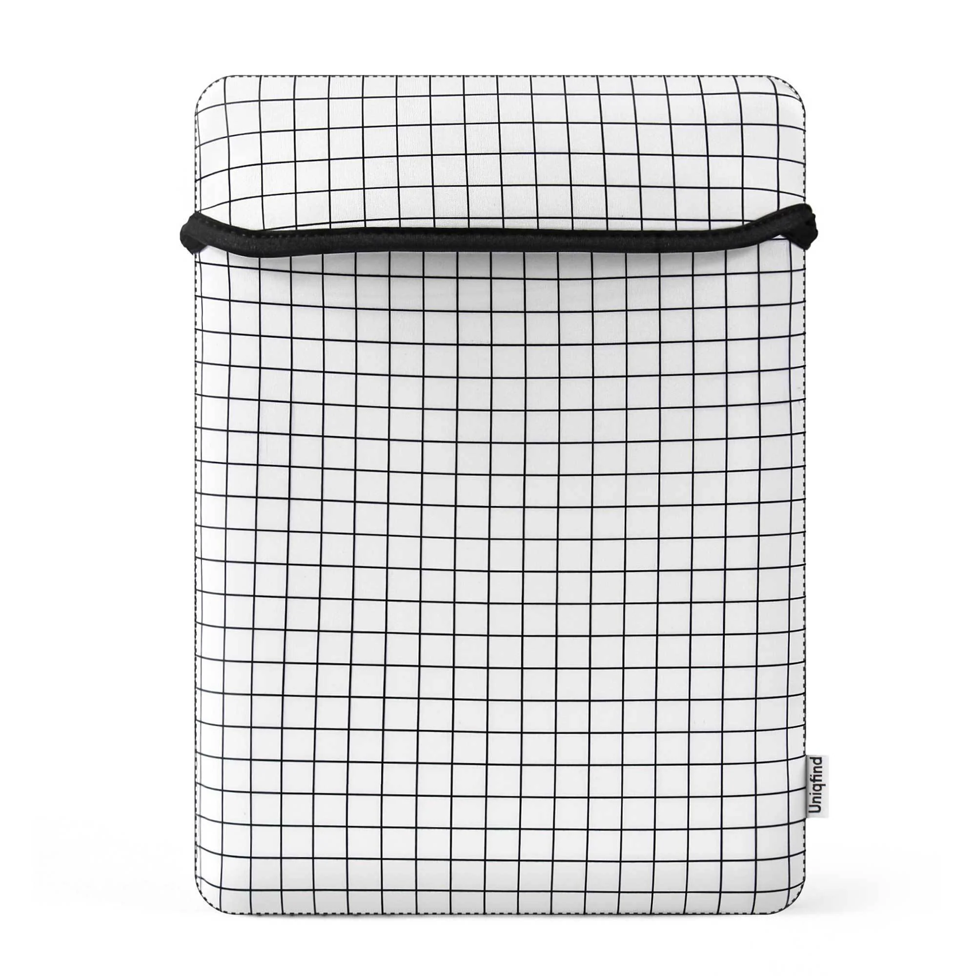 White Grid 15-inch Laptop Sleeve - Image 4